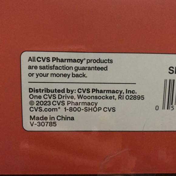 Spooky Village 36” Swinging Skeleton NWT - Picture 5 of 7